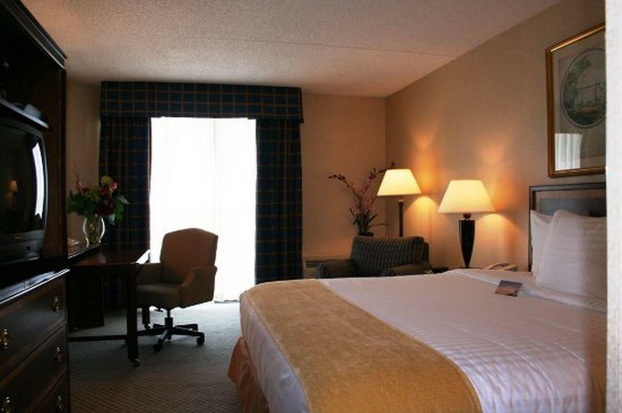 Magnuson Grand & Conference Center Somerset-Bridgewater Værelse billede